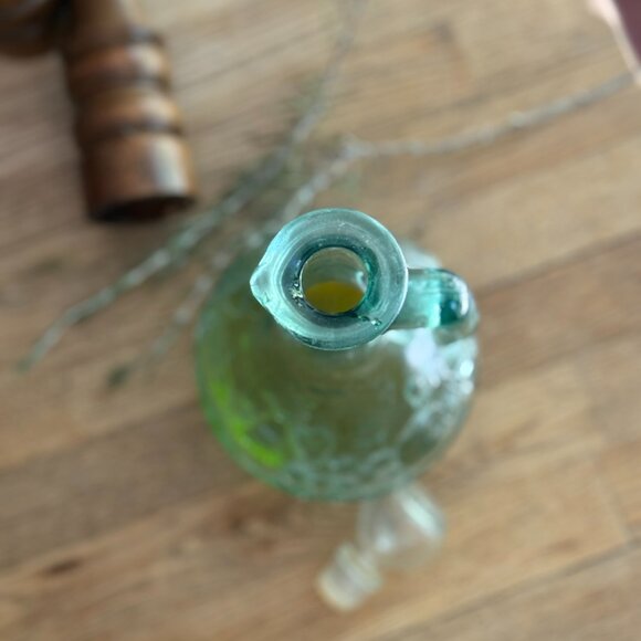 Vintage Green Glass Oil Cruet with Stopper & Handle | Embossed Grape Pattern - Picture 4 of 6